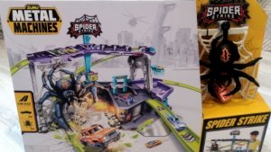 zuru METAL MACHINES SPIDER STRIKE супер крутой 😎 трек 🔂 паук. ОБЗОРЫШ крутые ролики. детский мир ?