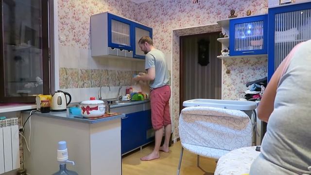 VLOG: Жизнь с родителями после 30 смотреть онлайн