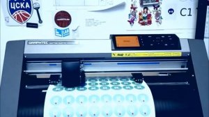 Контурная резка наклеек на Graphtec cutting plotter CE6000-40