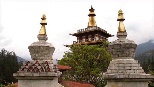 Hike to Khamsum Yulley Namgyal Chorten | Punakha смотреть онлайн