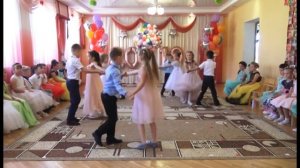"Прощальный вальс" на ВЫПУСКНОЙ в детском саду (10 гр.)