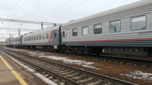 Станция Лиски || ЭП1М-766 с пассажирским поездом №373 "Симферополь - Смоленск" || Ватсон
