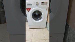 Стиральная машина LG F10B8MD/Промежуточный отжим/ Хлопок 60°, 1000 об/мин