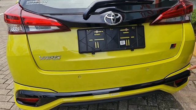 Review New Yaris GR Sport Bitone Black-Citrus #toyotayaris смотреть онлайн