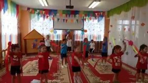 танец "Россия" с лентами??