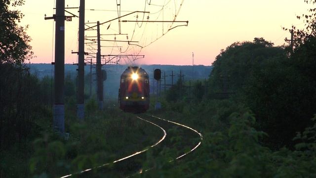 "На исходе дня". ТЭМ7А-0184 следует резервом смотреть онлайн