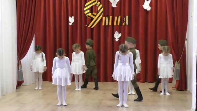 Концерт Этих дней не смолкает слава смотреть онлайн