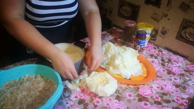 РЕЦЕПТ ГОЛУБЦОВ. ОЧЕНЬ ВКУСНЫЕ ДОМАШНИЕ ГОЛУБЦЫ! смотреть онлайн