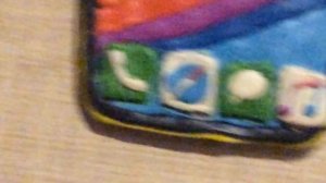 Слепил из ПЛАСТИЛИНА iPhone 11! В желтом цвете