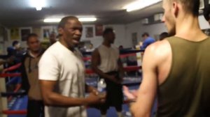 Charlie Zelenoff sucker punches Floyd Mayweather!!