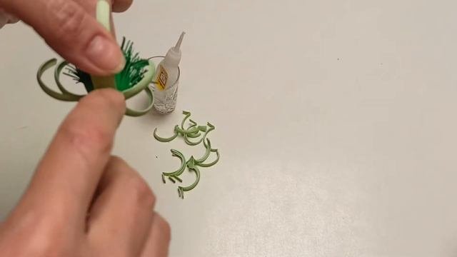 Хризантема из фоамирана. Второй вариант изготовления.