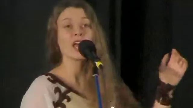 #063."Хатка у гаю"(укр.яз).Сергей Солёный,Марина Дерягина.