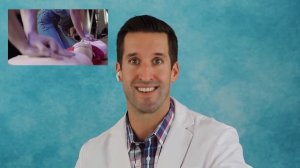 ВРАЧ смотрит медицинские сцены из Обычный мультик