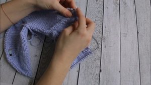 Комбинезон спицами. Мастер-класс для начинающих. Часть 1. Вяжем кокетку. Реглан сверху.