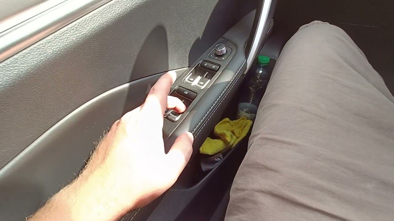 Автоматическое поднятие стекол (адаптация) смотреть онлайн