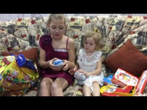 Новогодние подарки //Дети в восторге