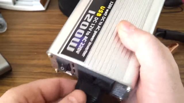 Обзор преобразователя инвертор 12v   220v чурка смотреть онлайн
