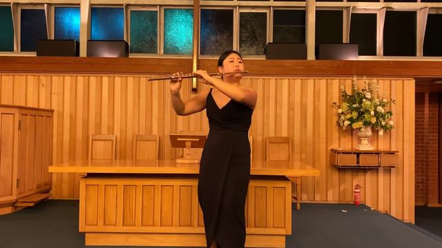 Marin Marais - Les Folies d’Espagne for solo flute смотреть онлайн