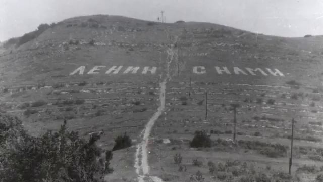 СТАРЫЙ ГЕЛЕНДЖИК -песни из ресторана ,,горный воздух,, смотреть онлайн