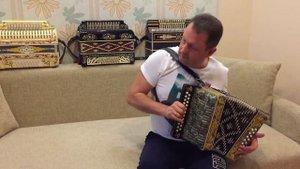 Паша гармонист - Презентация новой гармони weltmeister. Наигрыши на гармони.
