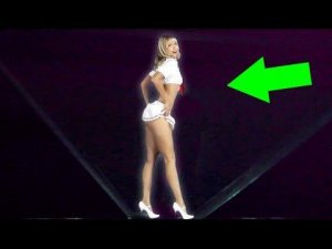 КАК СДЕЛАТЬ 3D ГОЛОГРАММУ ДОМА!