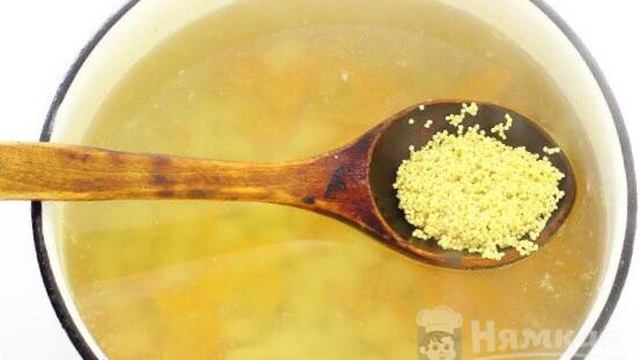 Кулеш из пшена с охотничьими колбасками