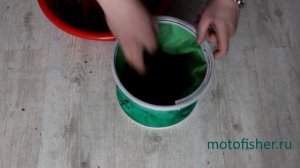 Зачем просеивать фидерную прикормку через сито. Видео прикормки под водой.