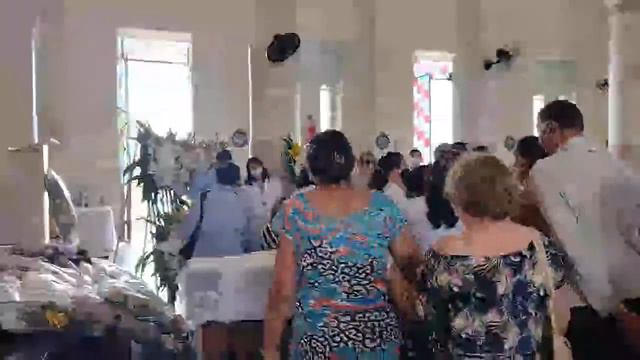 Missa de corpo presente. Guacira Maria de Oliveira Lima смотреть онлайн