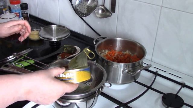 Солянка рыбная на скорую руку. Как приготовить вкусную рыбную солянку из рыбных консервов.