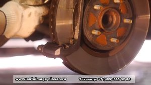 Замена передних тормозных колодок на инфинити