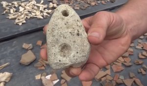 Рыболовное грузило в степи из раскопа по улице Привокзальной, 14В