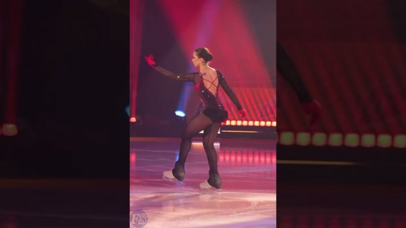 Камила ВАЛИЕВА сделала ШПАГАТ В ПРЫЖКЕ на шоу "Чемпионы на льду" в Москве