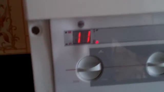 Соблюдаем полярность в переменном токе 220V смотреть онлайн