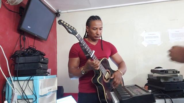 Programando Ibanez Pt5 & Maxon Ps5 Bachata смотреть онлайн