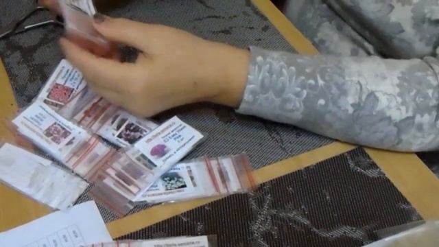 Пожадничала)) Совсем чуть чуть заказала) Посылка с интернет магазина БЕЛЛА Профессиональные семена)