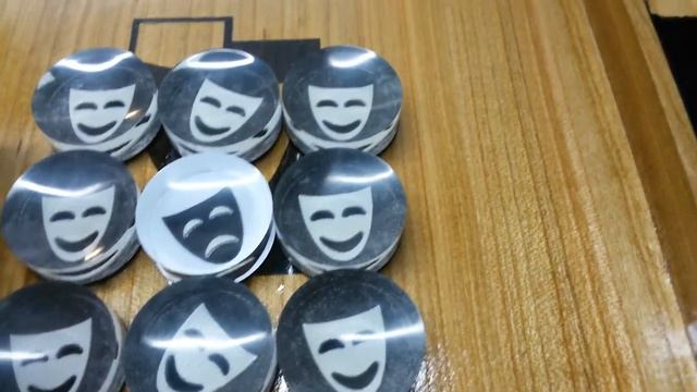 Фишки для нард из оргстекла "Маска 2" смотреть онлайн