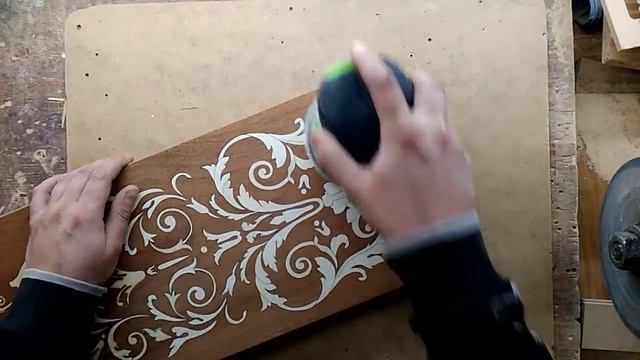 Нарды своими руками. Процесс шлифовки наружной рубашки.