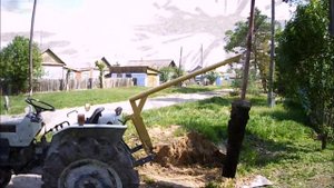 Самодельная кран-балка на минитрактор 23л.с.