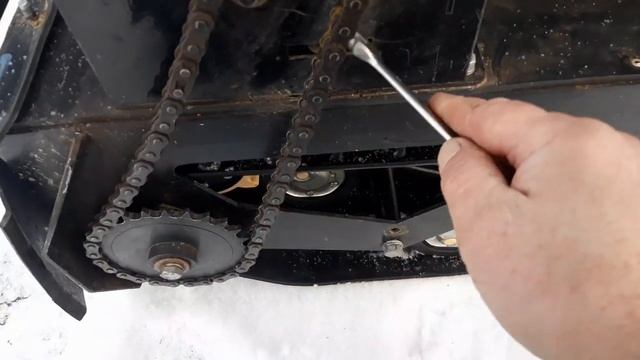 Мотобуксировщик "Помор" ч.29.Натяжка цепи смотреть онлайн