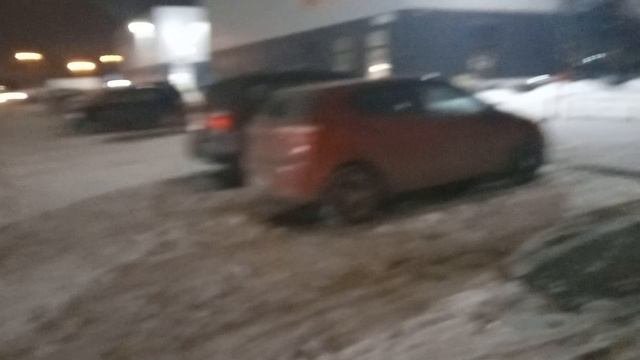 Зимой