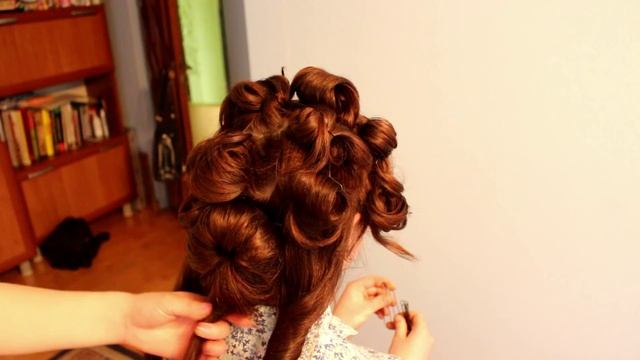 Curly wedding prom hairstyle for long hair. Свадебная прическа, прическа на выпускной смотреть онлайн