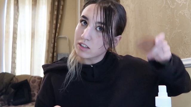 Отрезала себе челку. Как подстричь себе челку. смотреть онлайн