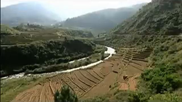 文殊菩薩心咒 (不丹) (喇嘛唱誦) Mantra of Manjushri. смотреть онлайн