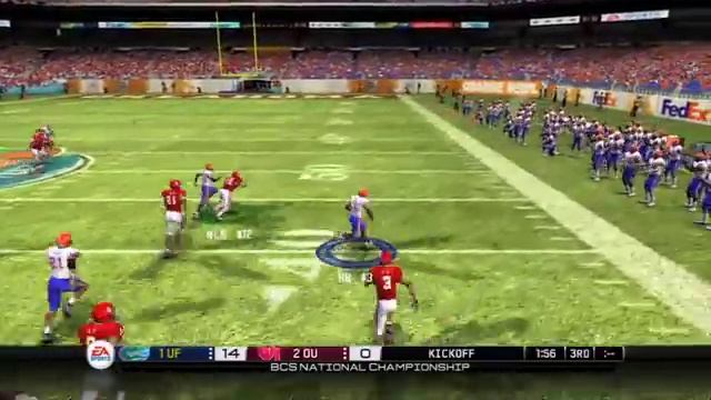 NCAA Football 10 Gameplay