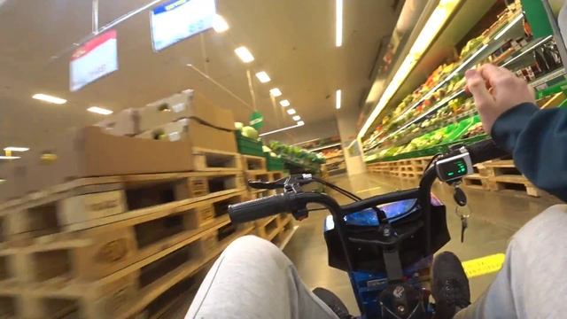 ВОРВАЛСЯ НА ДРИФТТРАЙКЕ В КРУПНЫЙ СЕТЕВОЙ МАГАЗИН???❤ смотреть онлайн