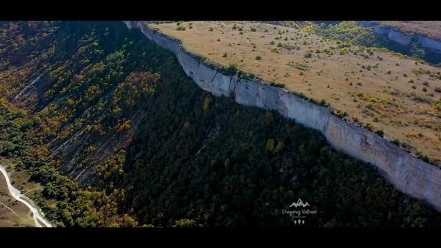 Достопримечательности Крыма. Бахчисарай. Успенский монастырь. Ханский дворец.