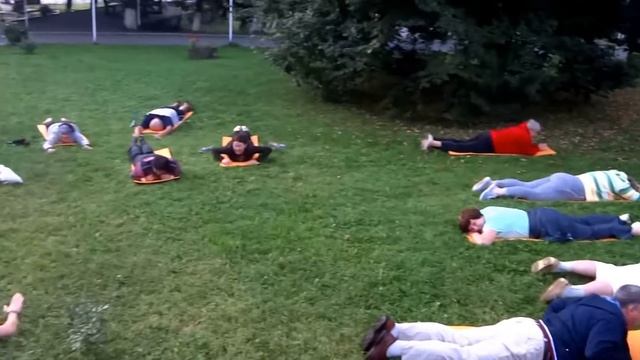 Зарядка в санатории "Боржава" c Олегом Гриценко смотреть онлайн