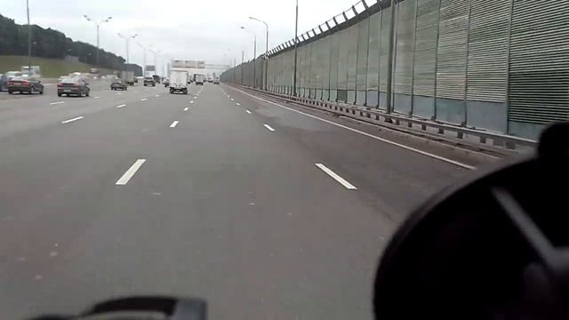 Грузовику не далее второй полосы. МКАД Москва 51 км ГАИ штрафует камера смотреть онлайн