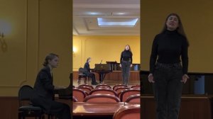 Н.А.Римский-Корсаков «Пленившись розой, соловей» (Восточный романс)