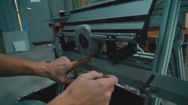 Мини плиткорез для запила ПЛИТКИ 45! Легко и точно пилим любую плитку и керамогранит!